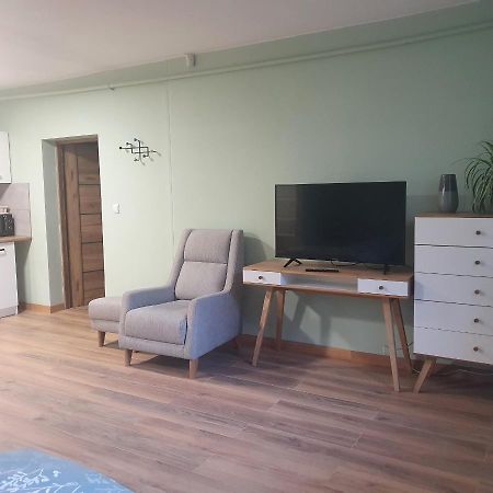 Albatros Room With Bathroom Warsawa Bagian luar foto
