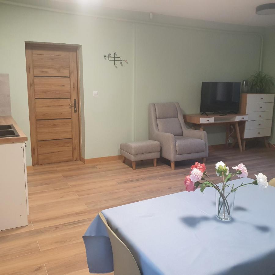 Albatros Room With Bathroom Warsawa Bagian luar foto
